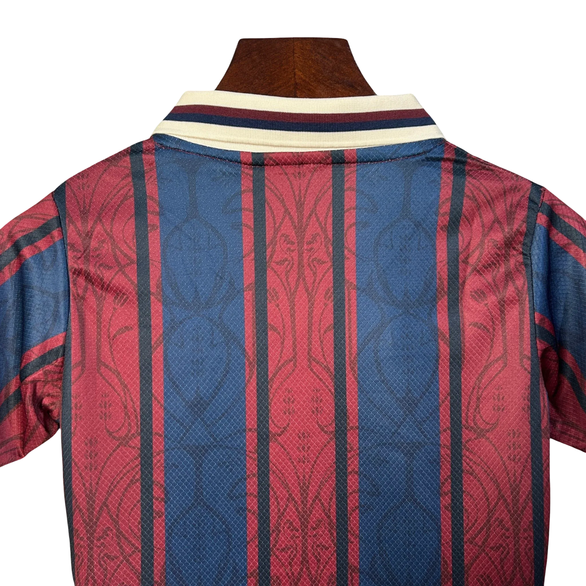 Barcelona Kids Kit - 2025/2026 Modernist - LEAKITS