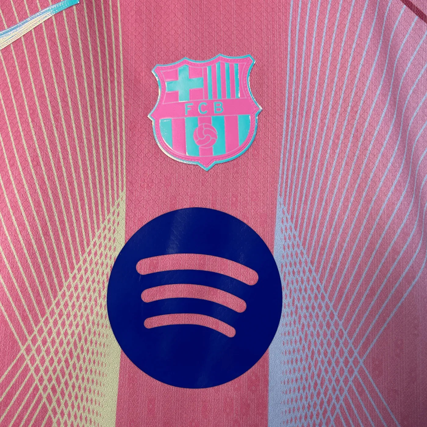 Barcelona Kids Kit - 2025/2026 Pink - LEAKITS