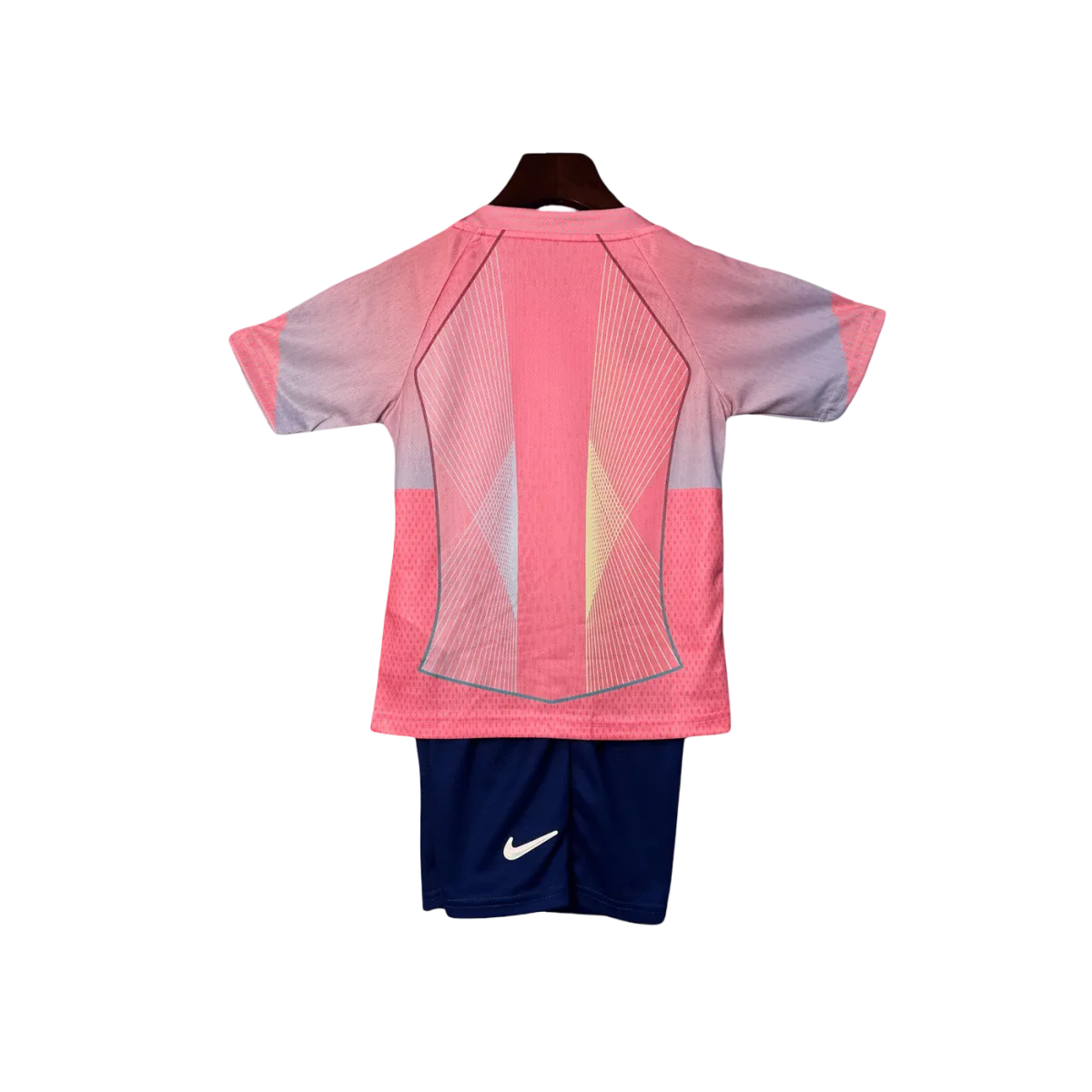 Barcelona Kids Kit - 2025/2026 Pink - LEAKITS