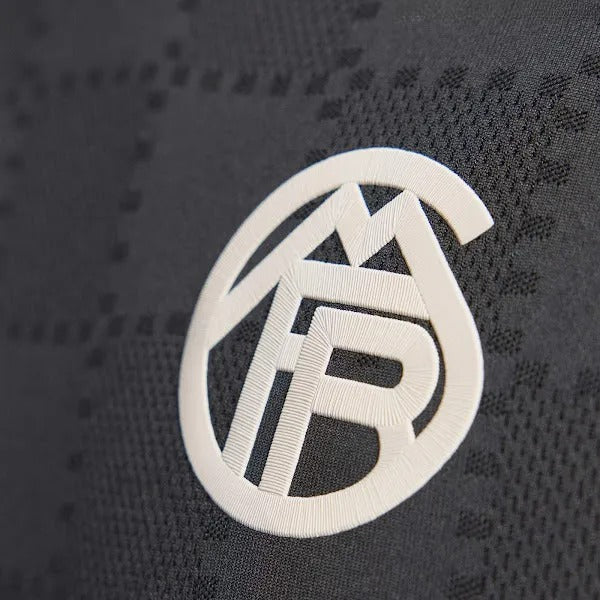 Bayern Munich Kit - 2025/2026 Third Fan Version
