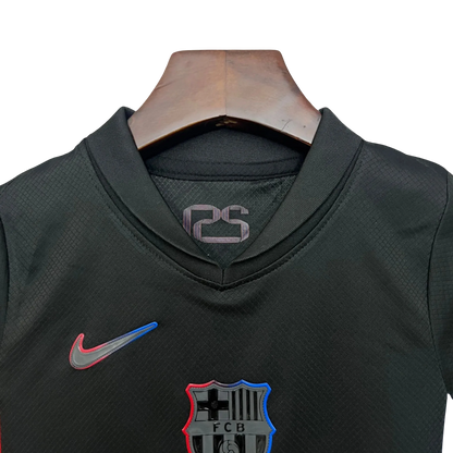 Cactus Jack Barcelona Kids Kit - 2025/2026 Travis Away - LEAKITS
