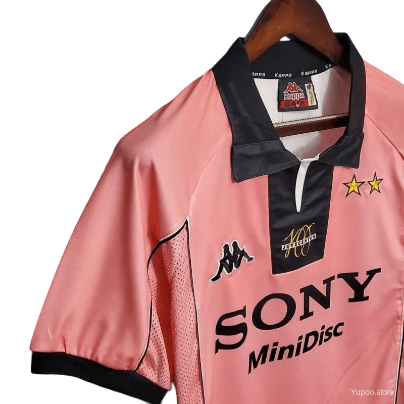 Juventus jersey pink away Sony 97-98 Bianconeri vintage pride
