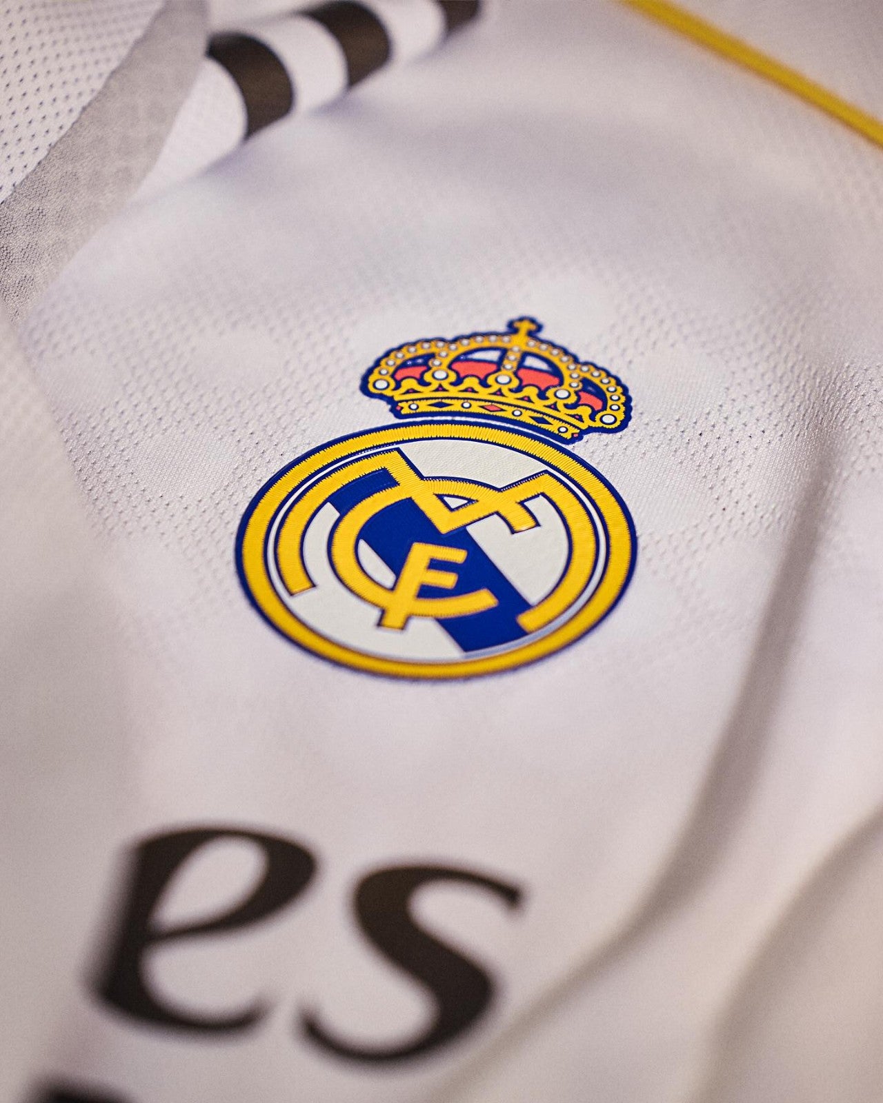 Real Madrid jersey - 2025/2026 Home Fan Version